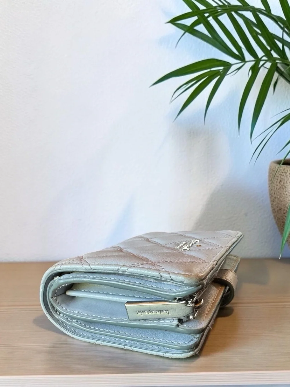 Kate Spade New York Gray Quilted Zip Around Wallet Bifold Organizer